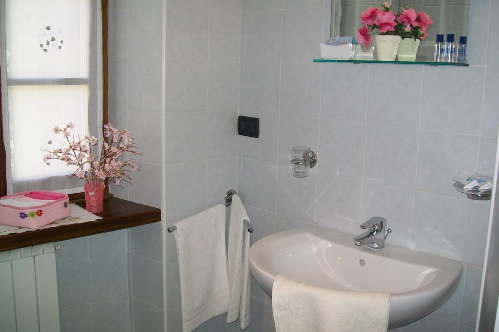 Appartement La Casa Del Borgo à Beverino Chambre photo
